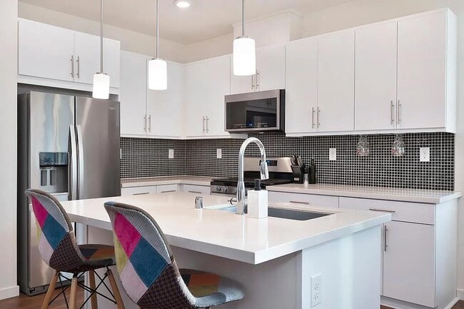 Building Photo - 216 Box Ln - 216 Box Lane