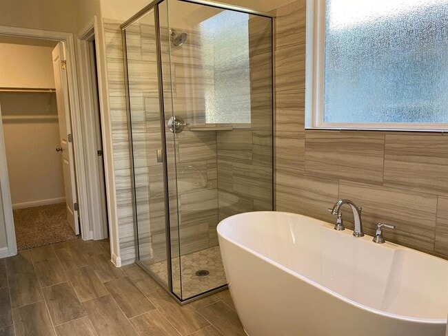 Building Photo - 370 Bright Star Ln