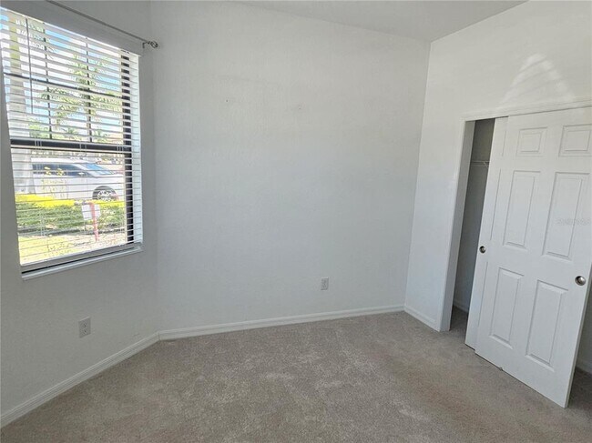 Building Photo - 10027 Crooked Crk Dr