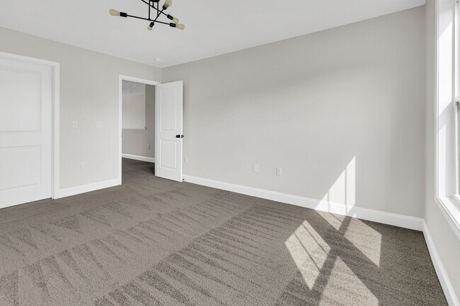 Building Photo - 117 Carshalton Dr