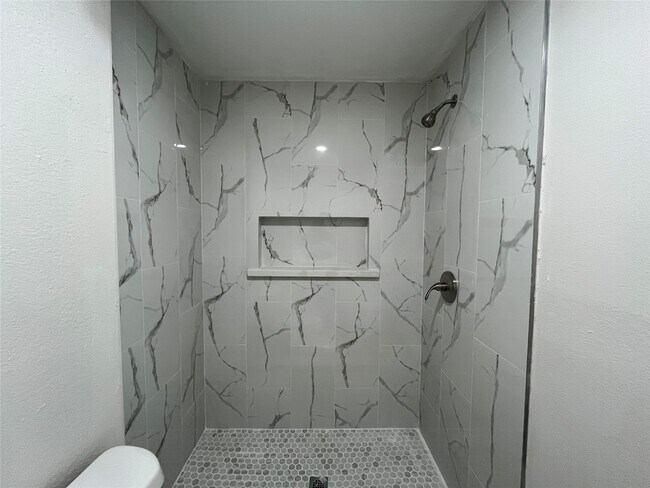 Building Photo - 12829 High Star Dr