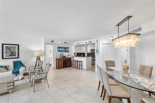 Building Photo - 6767 Collins Ave