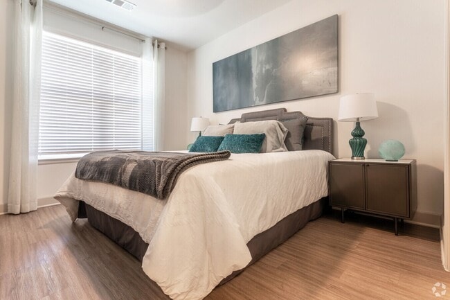 Building Photo - One Month Free – More Comfort, Less Cost