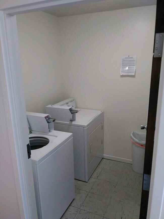 On-site laundry in same building - 530 Korb St