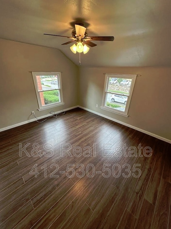 Building Photo - 1701 Lincoln Way