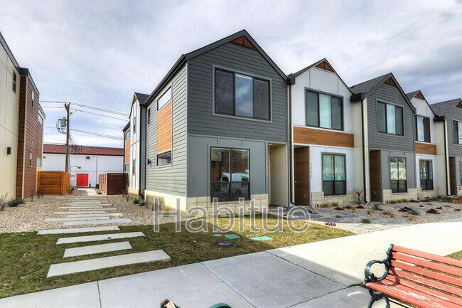Building Photo - 1639 W Idaho St
