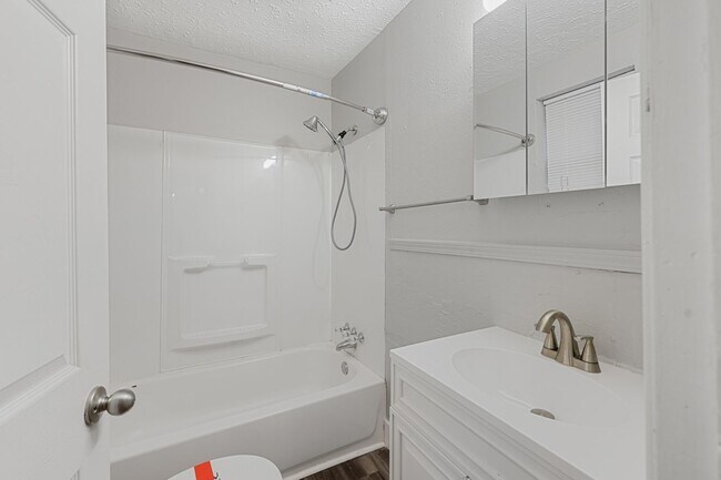 Building Photo - 91 F St