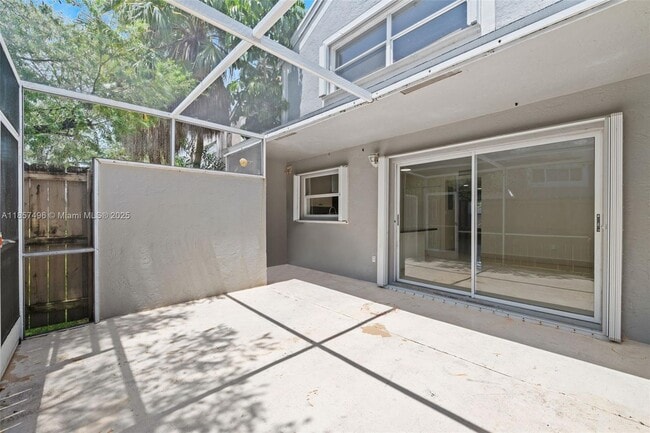 Building Photo - 1382 NW 123rd Ave