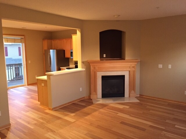 firesplace - 2067 Wellens Street