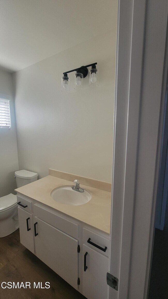 Building Photo - 2075 Sierra Pl