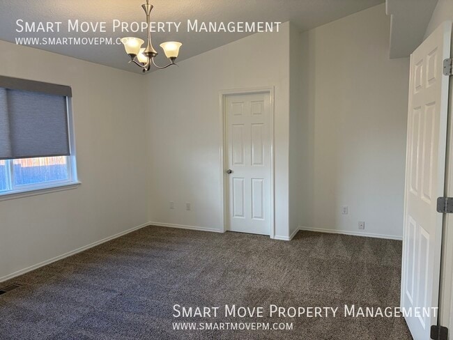 Building Photo - 5923 S Sweet Gum Way