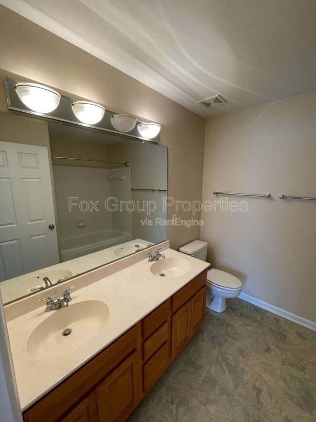 Building Photo - 20329 Berry Cir