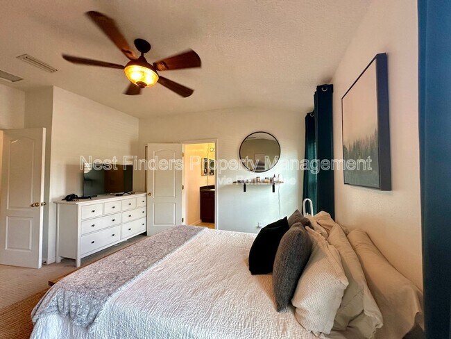 Building Photo - 1659 Biscayne Bay Cir