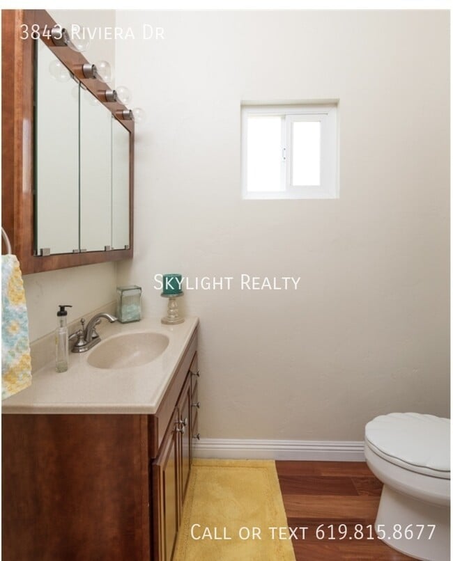 Building Photo - 3843 Riviera Dr