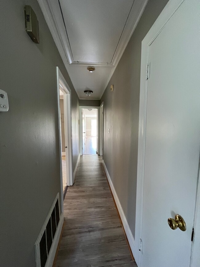 Building Photo - 10039 Mt Holly Rd