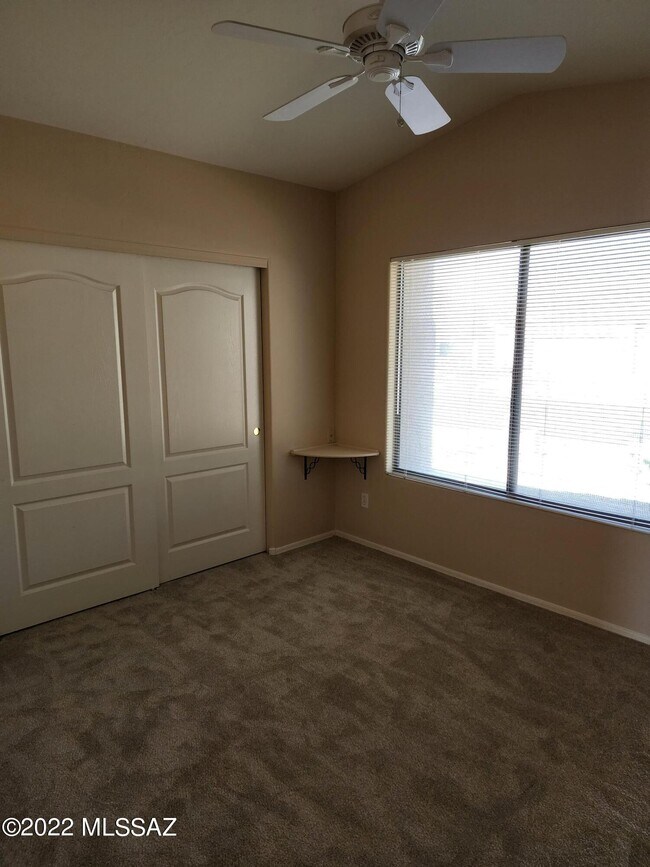 Building Photo - 11598 N Flat Iron Dr