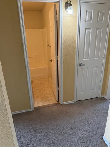 Building Photo - 6505 Rienzi Dr