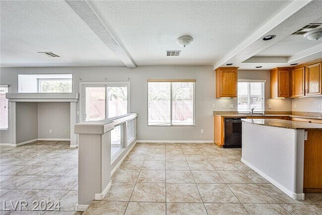 Building Photo - 6586 W Camero Ave