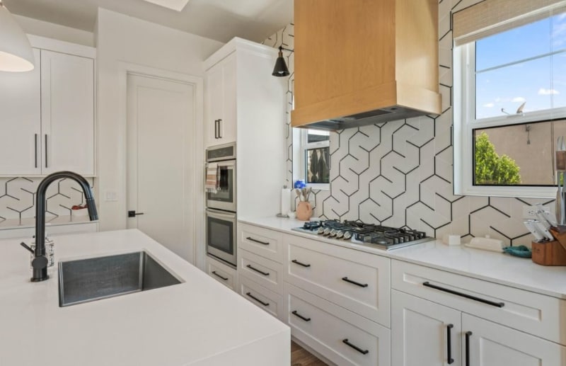 Building Photo - 3214 S Red Sands Way