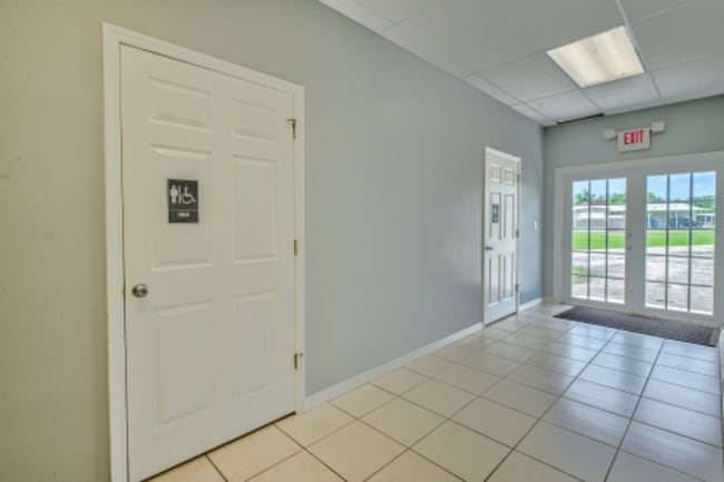 Building Photo - 9751 FL-78