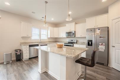 Building Photo - Available Soon! Close to Shaw AFB!