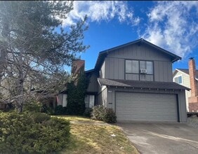 Building Photo - Single Family home in North West