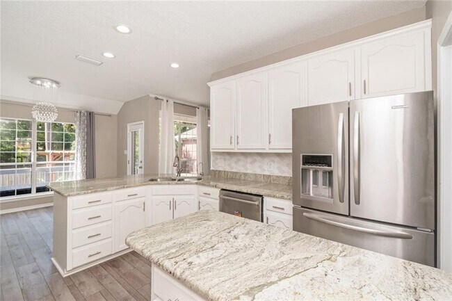 Building Photo - 7490 Quency Dr