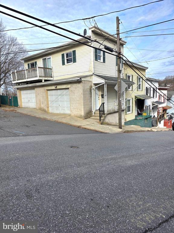 Building Photo - 17 S Jackson St