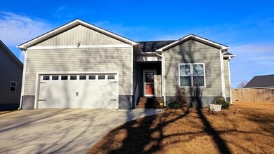 Building Photo - 3 BR 2 BA Garland Shores Subdivision
