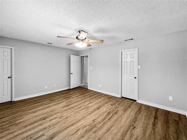 Building Photo - 4125 Shagbark St