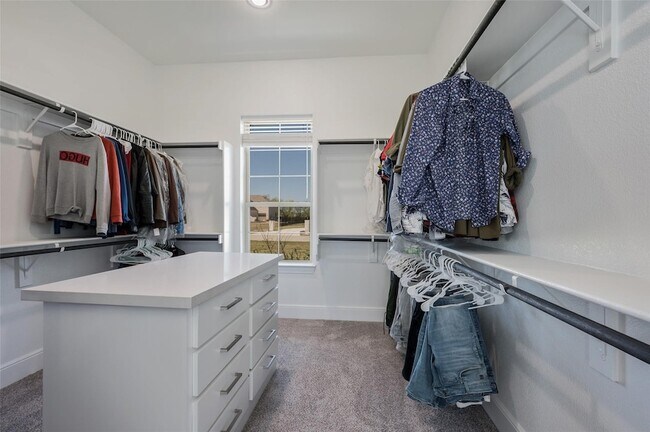 Building Photo - 1405 Gairloch Dr