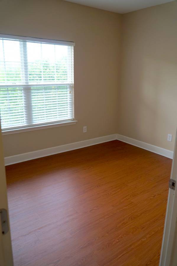 Building Photo - 8401 Callabee Way