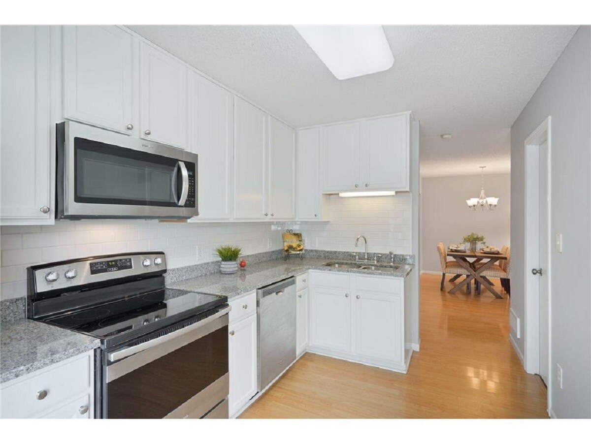 Building Photo - 15785 Flackwood Trl