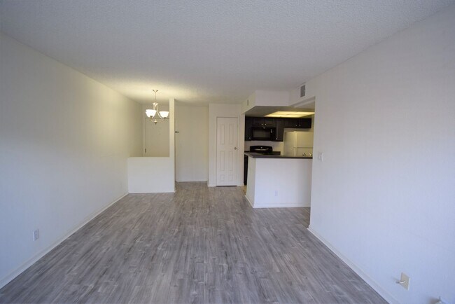 Primary Photo - Atrium Apartments