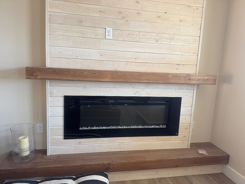 Building Photo - 104 Easy St