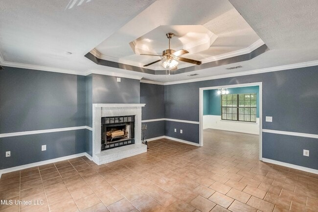 Building Photo - 201 Shadow Cove