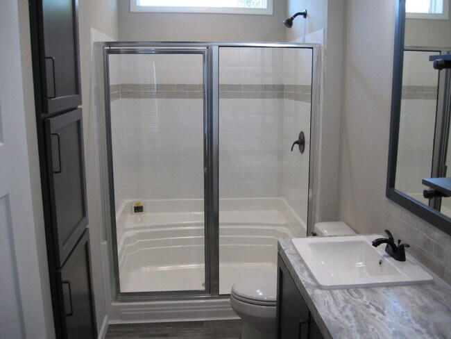 Building Photo - 44 Orange Blossom St