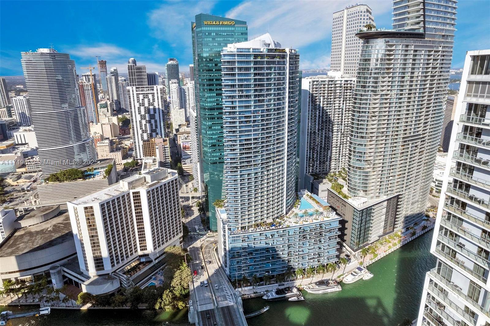 Building Photo - 200 Biscayne Boulevard Way