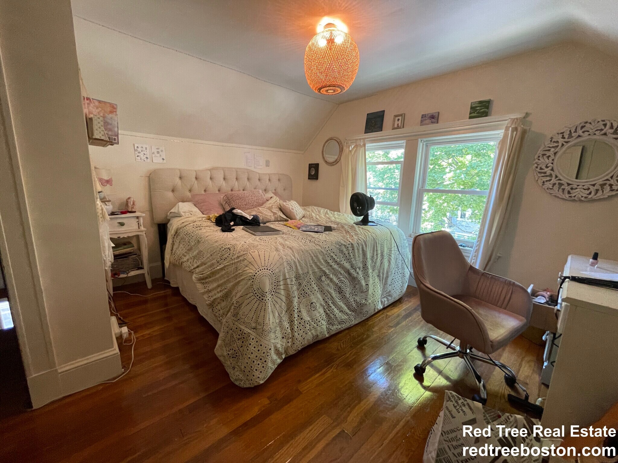 Building Photo - 62 Newport St