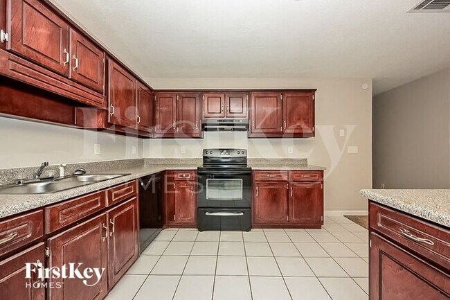 Building Photo - 3784 Soapstone Rd