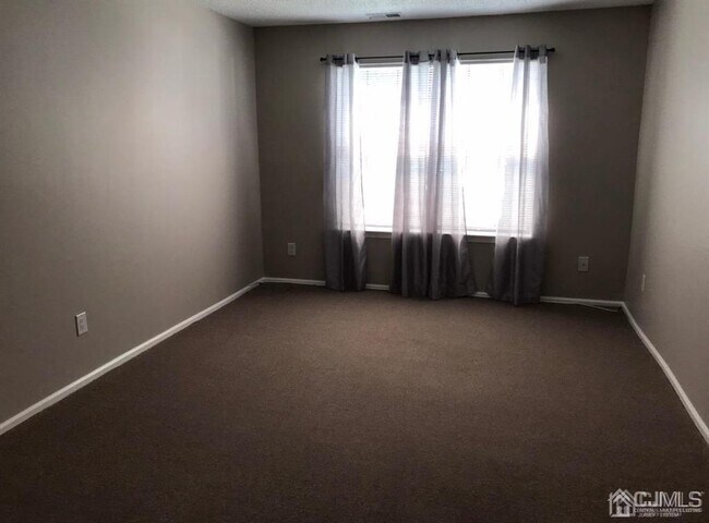 Building Photo - 1305 Harbour Club Dr