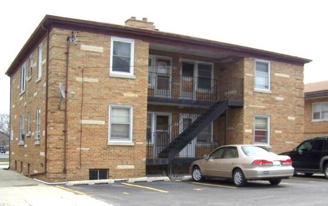 W side of 214 and lot - 214-218 S Myrtle Ave