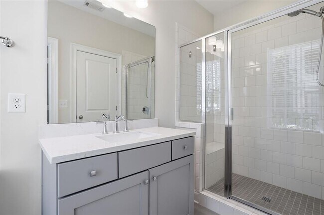 Building Photo - 6572 Aria Village Dr