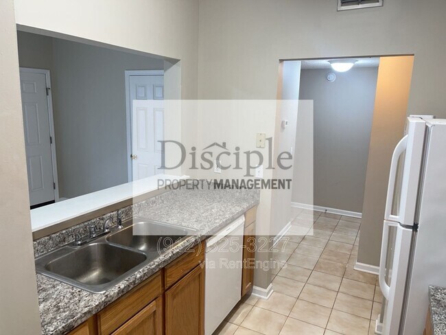 Building Photo - 22 E Dubois St