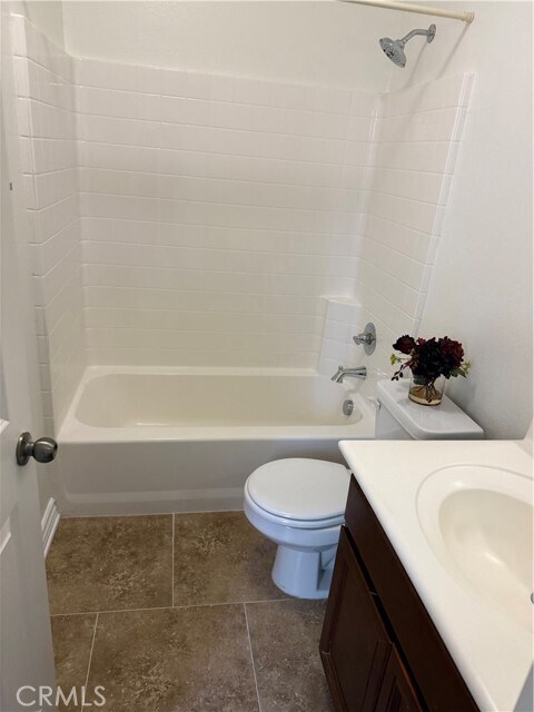 Building Photo - 2867 Echo Springs Dr