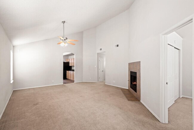 Building Photo - 5432 Santiago Roque Dr