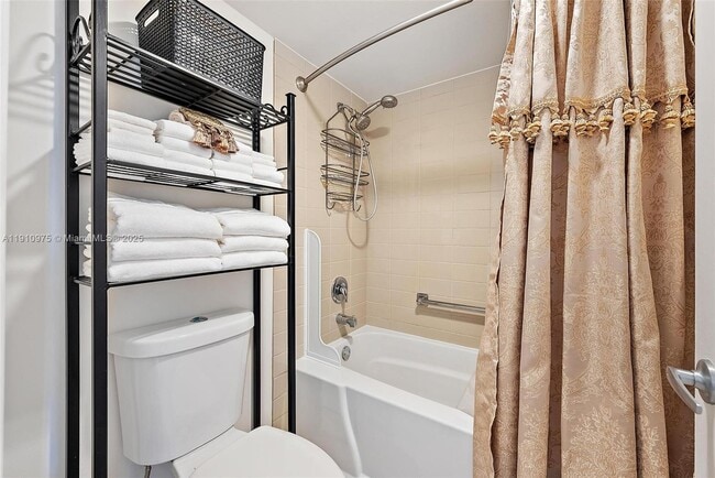 Building Photo - 1605 S US Hwy 1