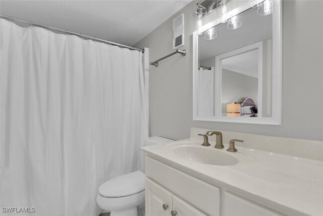 Building Photo - 5220 Bonita Beach Rd SW