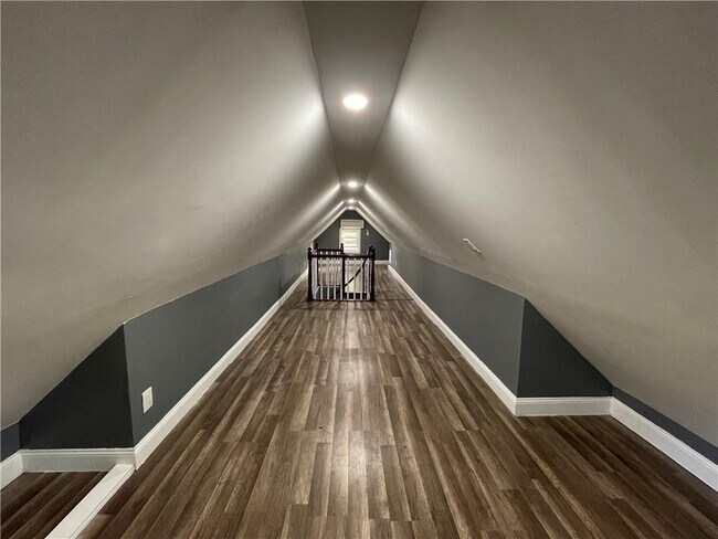 Building Photo - 111-24 169th St