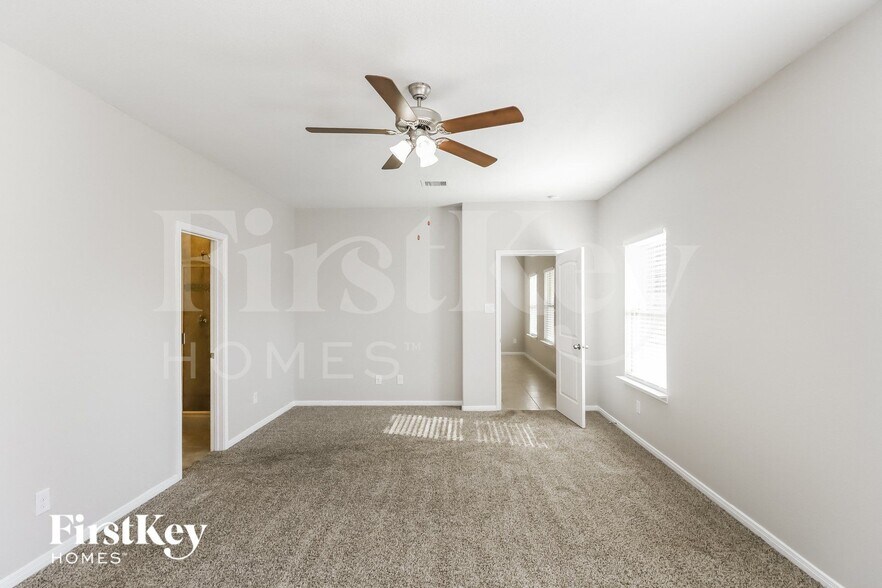 Building Photo - 6423 Sterling Shores Ln